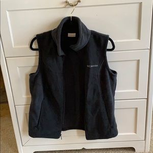 Columbia vest